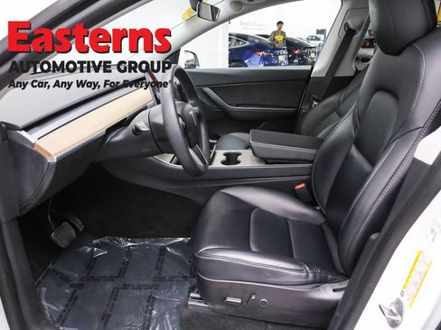 Used 2021 Tesla Model Y Long Range image 14