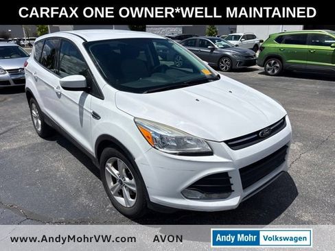 Used 2015 Ford Escape SE FWD image 1