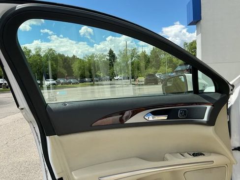 Used 2014 Lincoln MKZ AWD w/ Equipment Group 101A Select image 13
