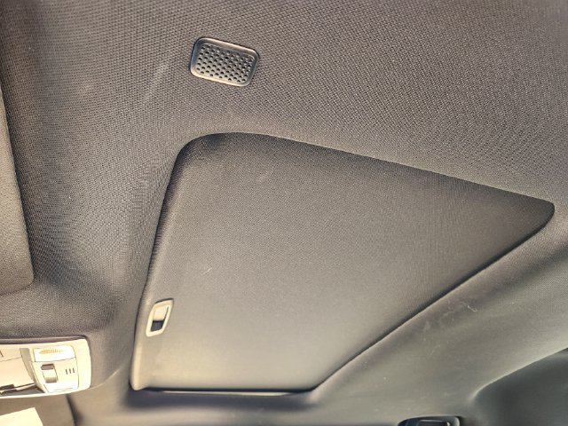 Used 2022 Toyota Tacoma Limited RWD image 25