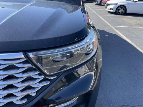 Used 2020 Ford Explorer Platinum AWD/4WD image 11