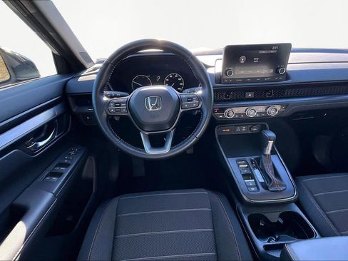 Certified 2025 Honda CR-V Sport image 8