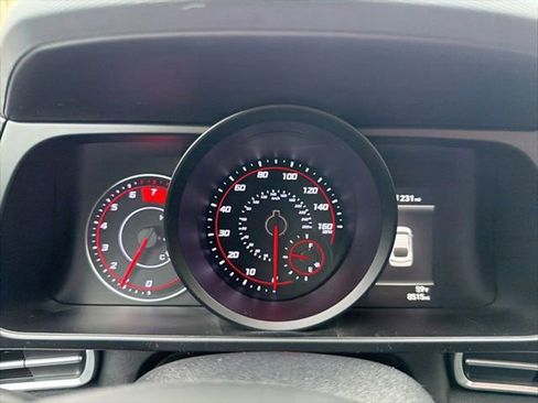 Certified 2023 Hyundai Elantra SEL FWD image 14