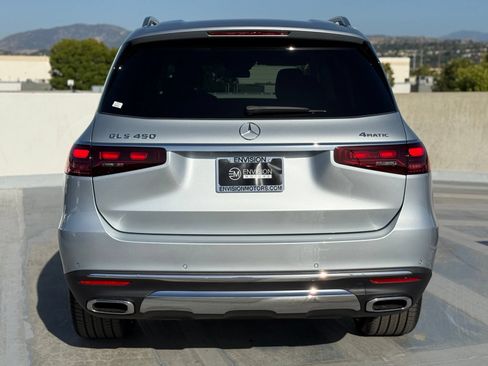New 2026 Mercedes-Benz GLS 450 4MATIC image 9