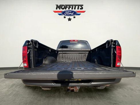 Used 2004 Dodge Ram 1500 Truck SLT w/ Sport Appearance Group AWD/4WD image 9
