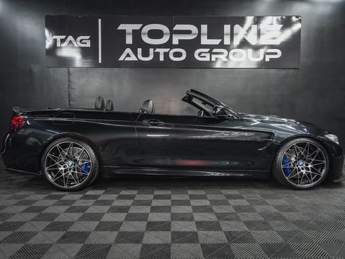 Used 2016 BMW M4 Convertible image 21