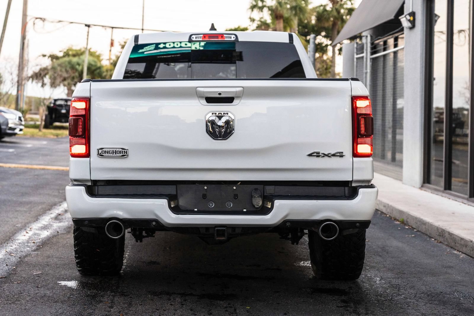 Used 2023 RAM 1500 Limited w/ Body Color Bumper Group AWD/4WD image 12