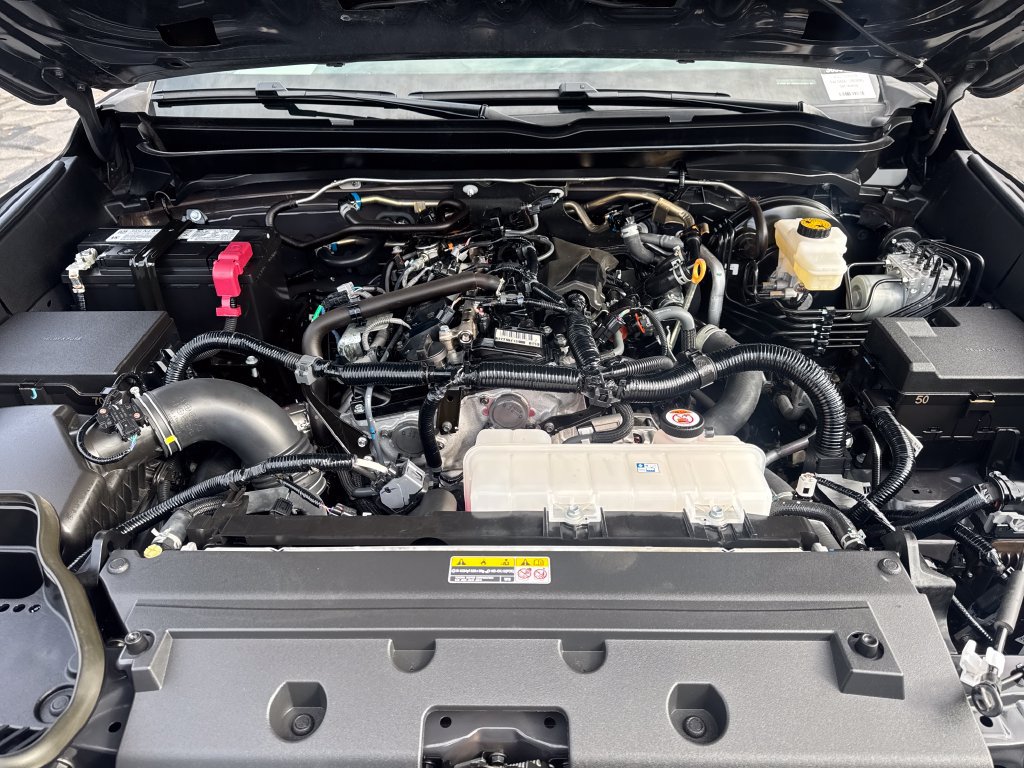 Certified 2025 Toyota Tacoma TRD Off-Road AWD/4WD image 22