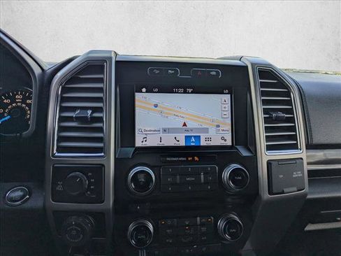 Used 2016 Ford F150 Platinum w/ Equipment Group 701A Luxury image 13