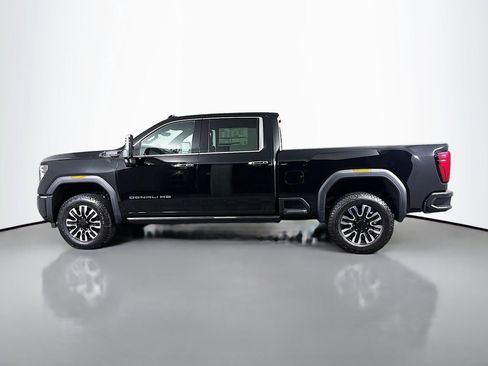 New 2026 GMC Sierra 3500 Denali Ultimate image 4