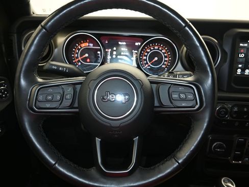 Used 2022 Jeep Wrangler Unlimited Sport AWD/4WD image 13