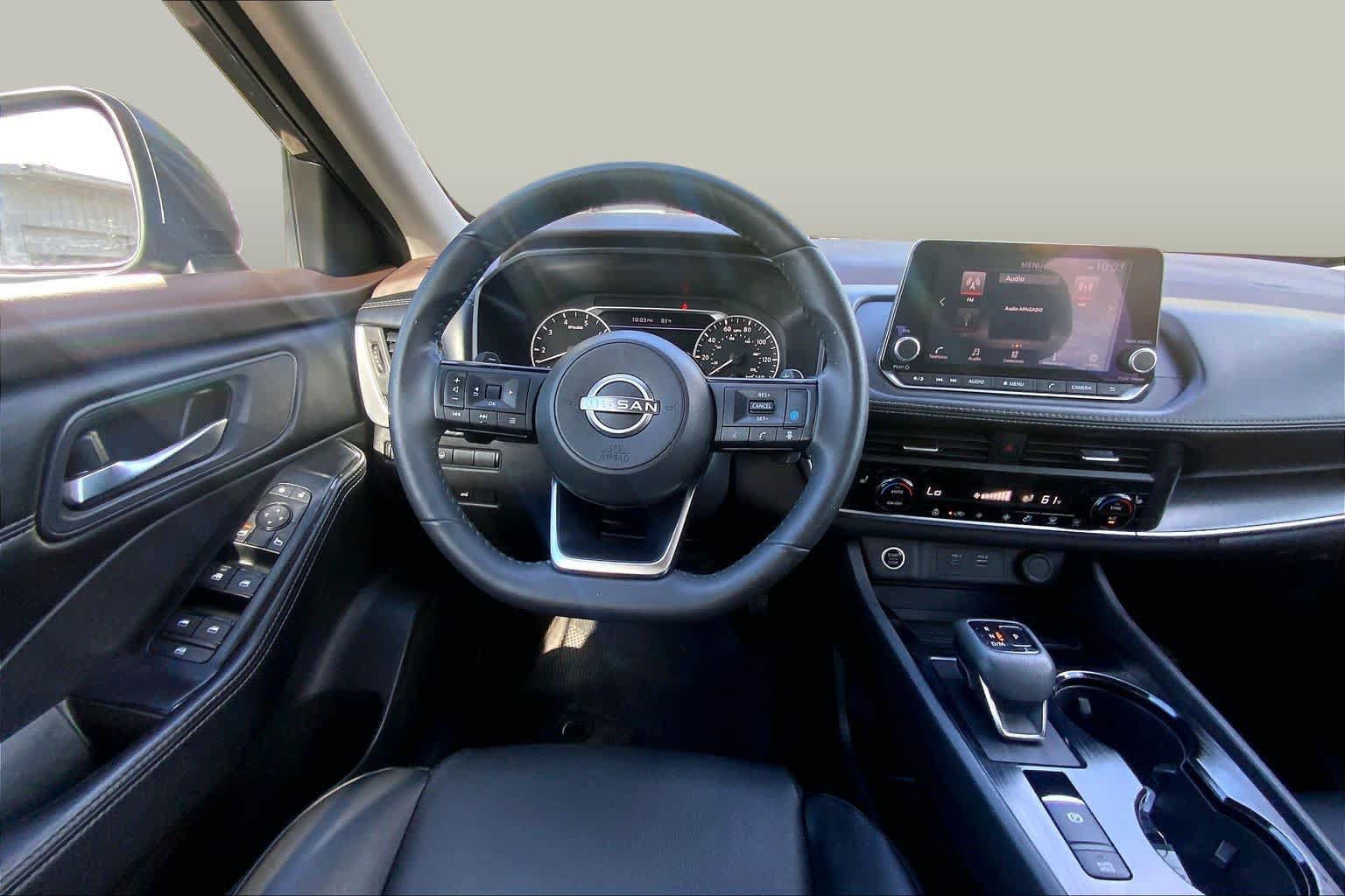 Used 2023 Nissan Rogue SV w/ SV Premium B Package FWD image 6