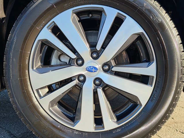 Used 2019 Subaru Outback 2.5i Limited AWD/4WD image 9