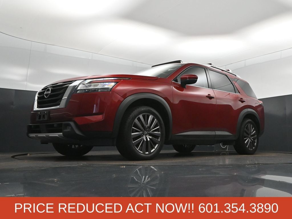 Used 2023 Nissan Pathfinder SL w/ SL Premium Package FWD image 39