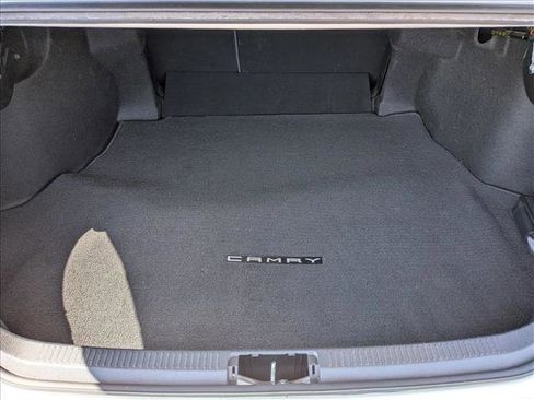 Used 2020 Toyota Camry SE w/ Carpet Mat Package FWD image 6