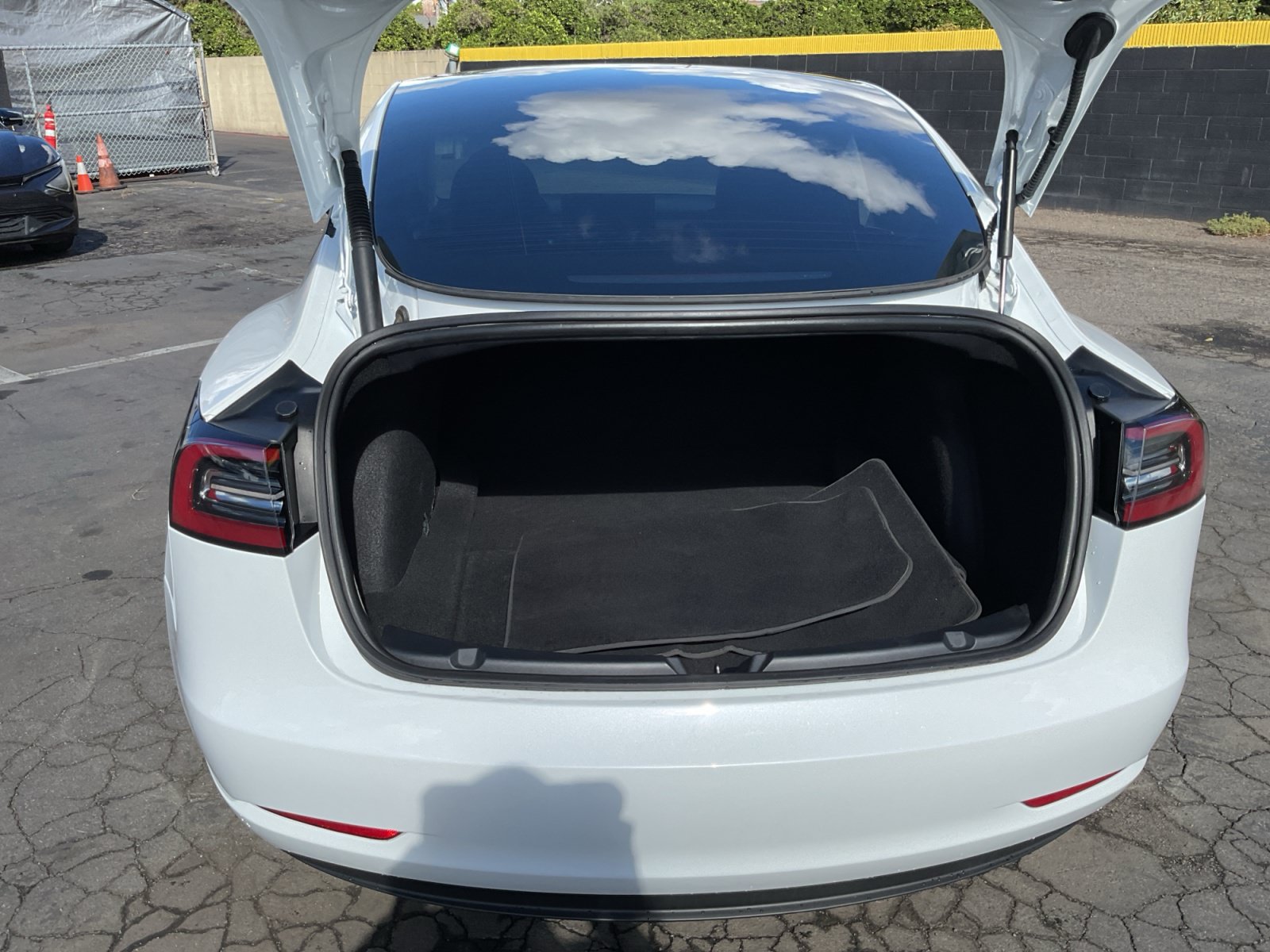 Used 2023 Tesla Model 3 Performance AWD/4WD image 25
