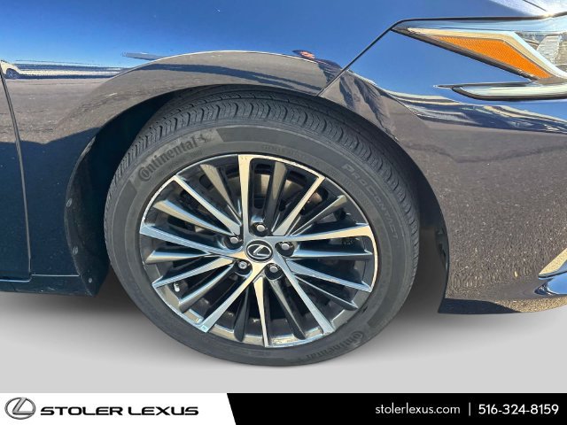 Used 2024 Lexus ES 350 w/ Premium Package FWD image 11