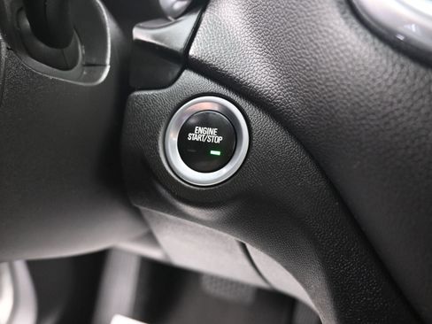 Certified 2020 Chevrolet Equinox LT w/ Sport Edition image 59