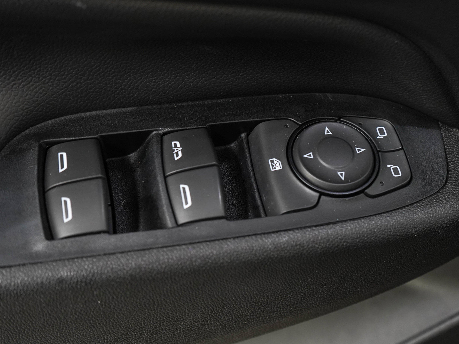 Used 2019 Chevrolet Equinox LT AWD/4WD image 21
