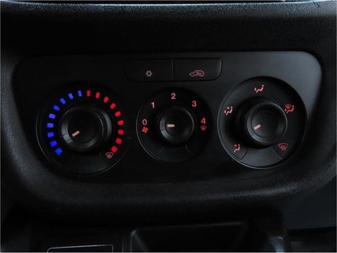 Used 2018 RAM ProMaster City Tradesman image 39