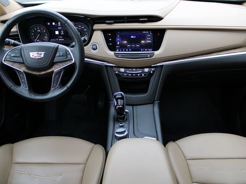 Used 2023 Cadillac XT5 Premium Luxury w/ Platinum Package image 26