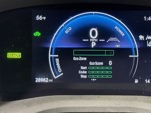 Used 2025 Toyota Camry SE w/ Multimedia Upgrade Package AWD/4WD image 8