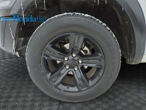 Used 2024 RAM 1500 Classic Warlock image 10