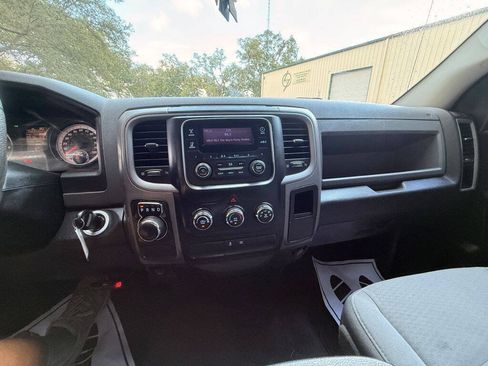 Used 2015 RAM 1500 Express RWD image 16