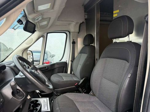 Used 2018 RAM ProMaster 2500 image 21