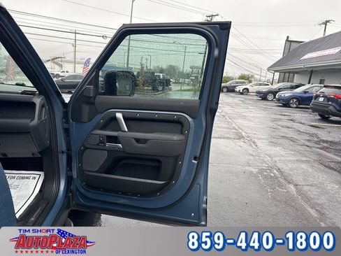 Used 2023 Land Rover Defender 110 X-Dynamic SE image 60