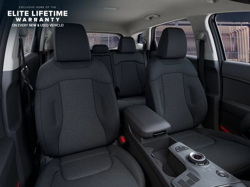 New 2026 Kia Sportage LX FWD image 16