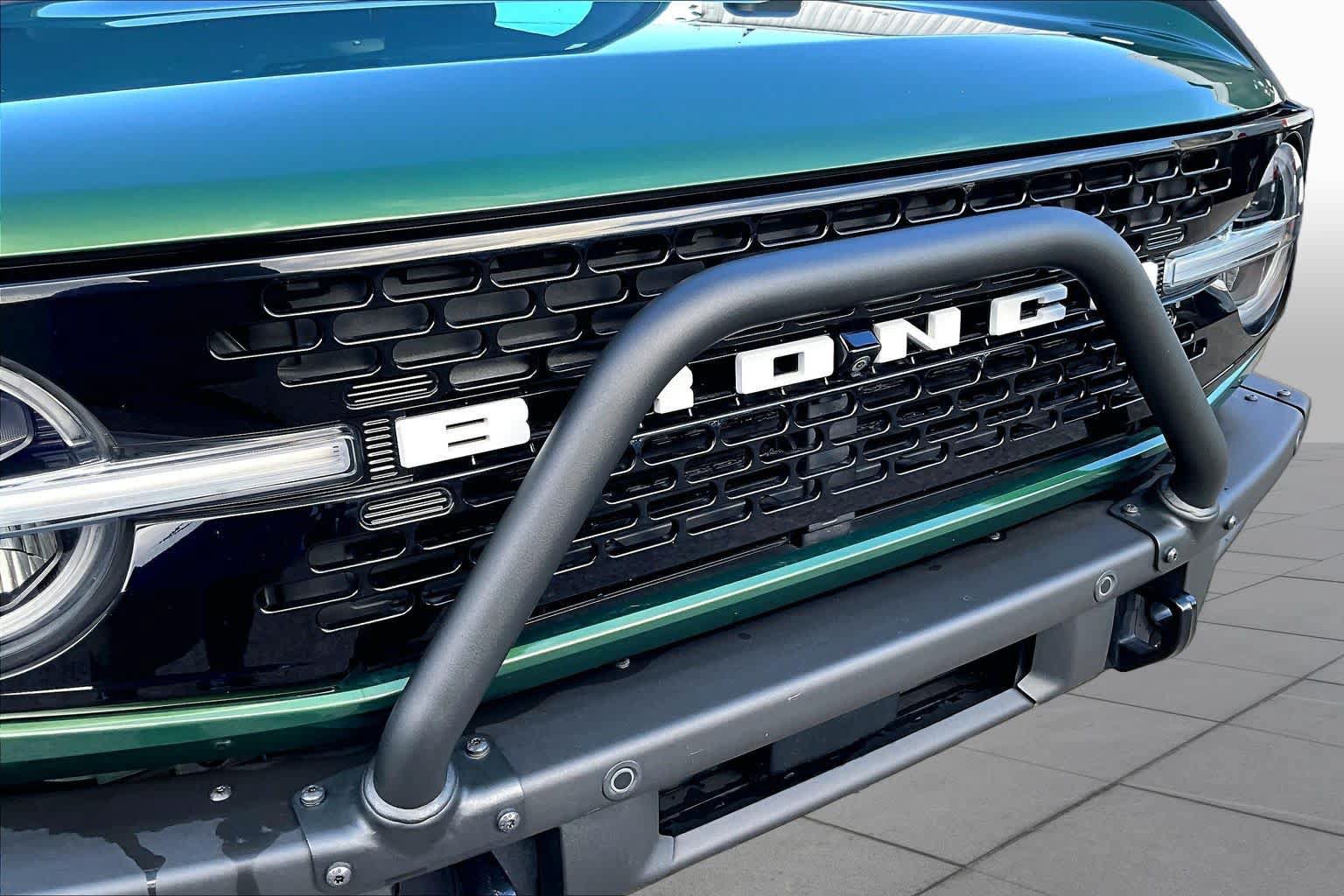 Certified 2022 Ford Bronco Wildtrak AWD/4WD image 29