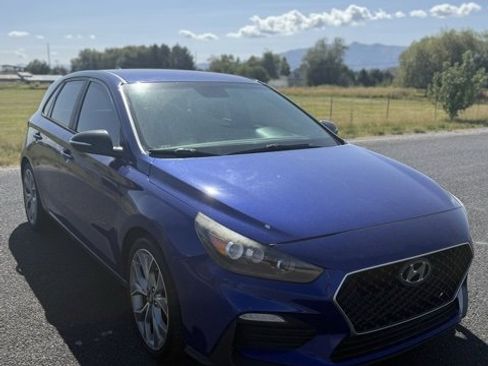 Used 2019 Hyundai Elantra GT N Line image 4