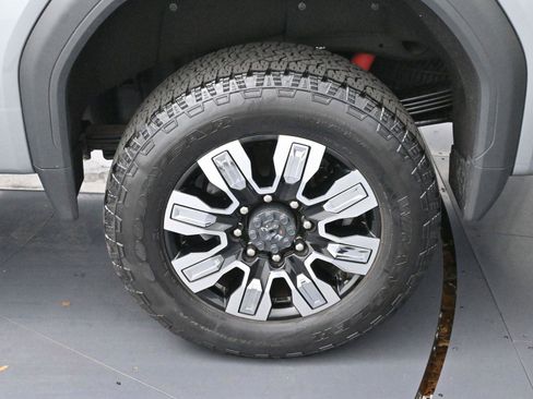 Used 2024 GMC Sierra 2500 Denali w/ Denali Reserve Package image 37