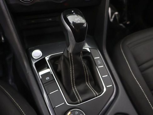 Used 2024 Volkswagen Tiguan S image 48