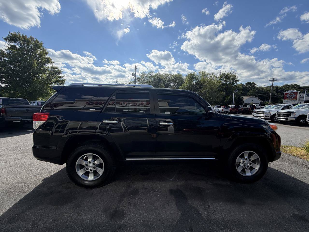 Used 2012 Toyota 4Runner SR5 w/ Convenience Pkg AWD/4WD image 6