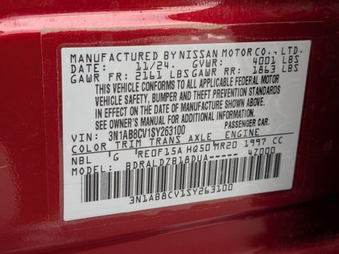 Used 2025 Nissan Sentra SV FWD image 30