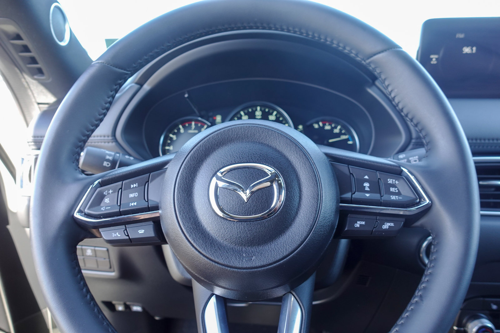 Used 2024 MAZDA CX-5 Carbon Edition AWD/4WD image 19