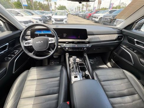 Used 2024 Kia Telluride AWD image 21