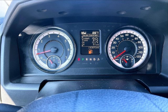 Used 2019 RAM 1500 Classic SLT AWD/4WD image 16