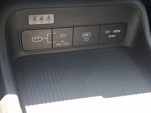 Certified 2024 Hyundai Kona SEL AWD/4WD image 17