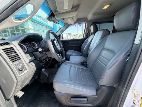 Used 2018 RAM 2500 Tradesman w/ Chrome Appearance Group AWD/4WD image 21