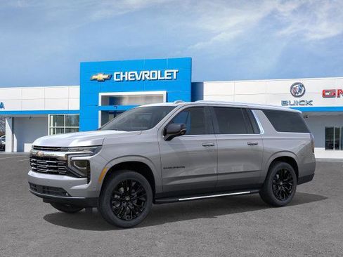 New 2026 Chevrolet Suburban Premier image 29