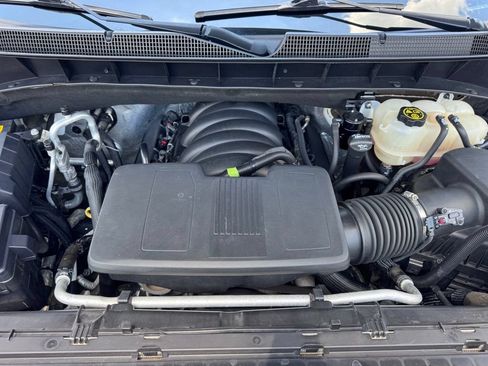 Used 2020 Chevrolet Silverado 1500 LT Trail Boss AWD/4WD image 29