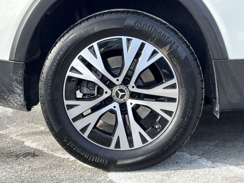 Certified 2024 Mercedes-Benz GLB 250 4MATIC image 10