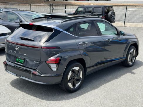 Used 2024 Hyundai Kona Limited FWD image 5
