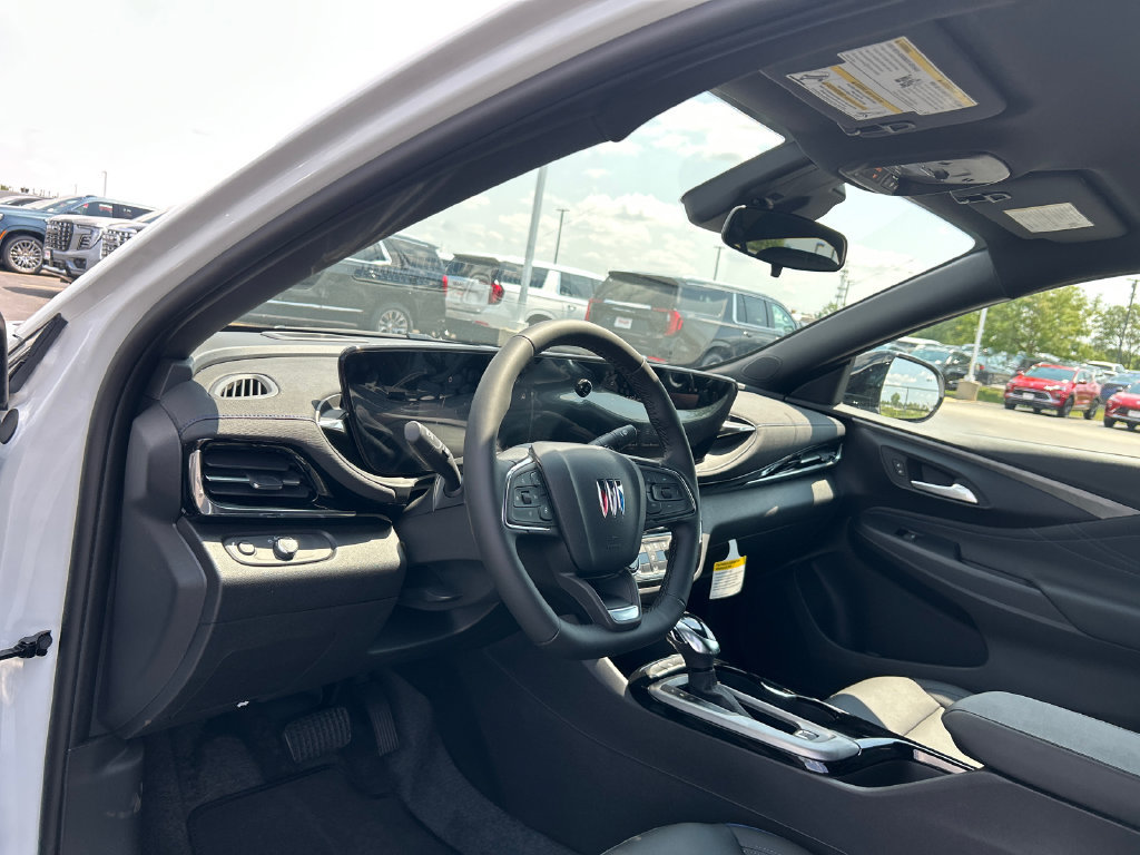 New 2026 Buick Envista Sport Touring w/ Convenience I Package FWD image 18