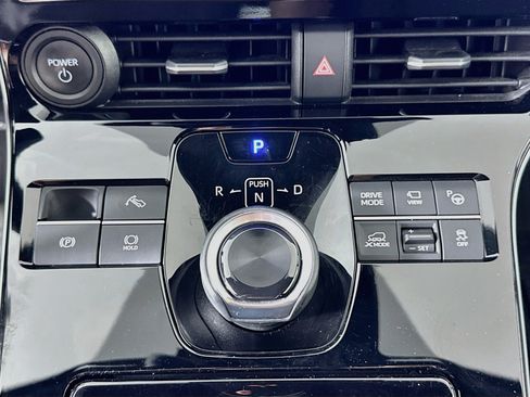 Used 2023 Subaru Solterra AWD image 25