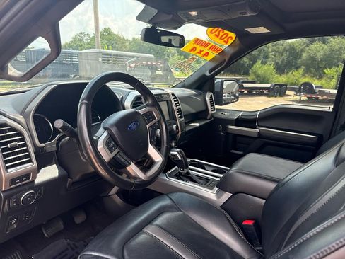 Used 2020 Ford F150 Platinum w/ Equipment Group 701A Luxury AWD/4WD image 15