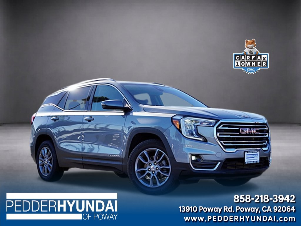 Used 2024 GMC Terrain SLT AWD/4WD image 1